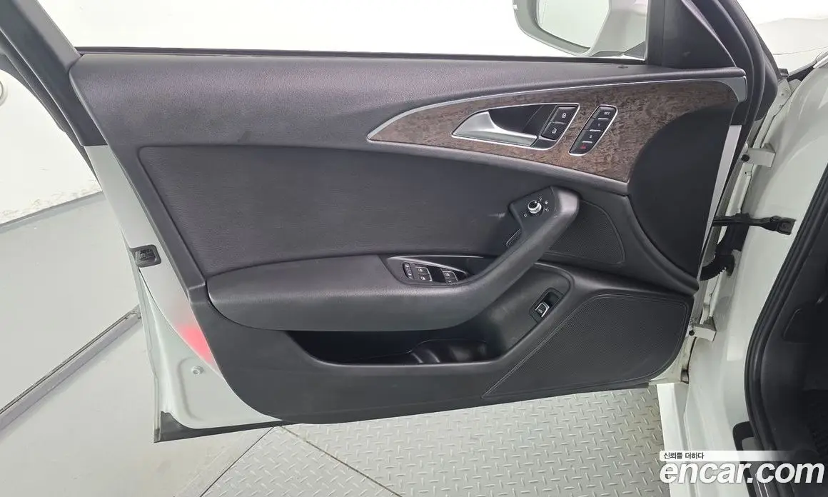 Audi A6 2017 2.0 автомат (гидро), фото 14 Audi A6 2017 2.0 автомат (гидро), фото 14
