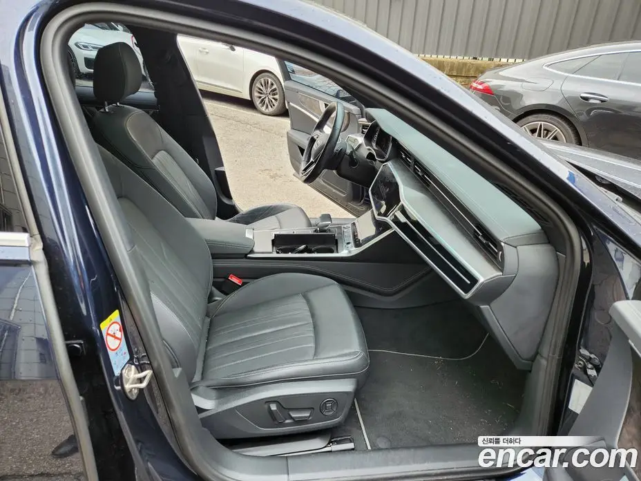Audi A6 2021 2.0 автомат (гидро), фото 13 Audi A6 2021 2.0 автомат (гидро), фото 13