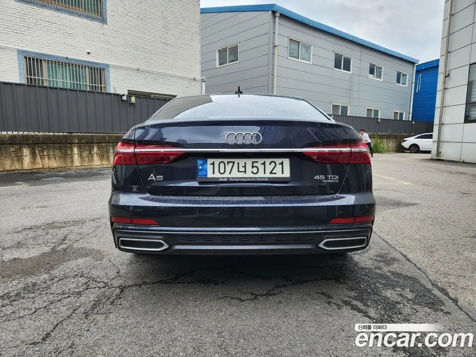 Audi A6 2021 2.0 автомат (гидро), фото 4 Audi A6 2021 2.0 автомат (гидро), фото 4