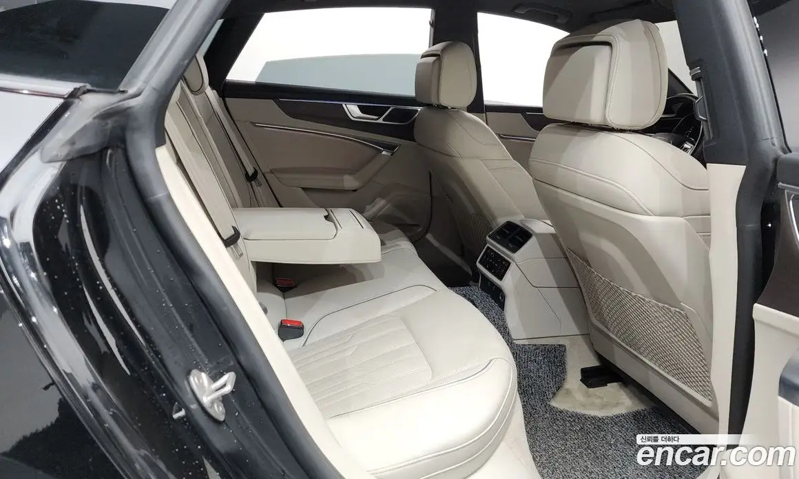 Audi A7 2021 3.0 автомат (гидро), фото 17 Audi A7 2021 3.0 автомат (гидро), фото 17