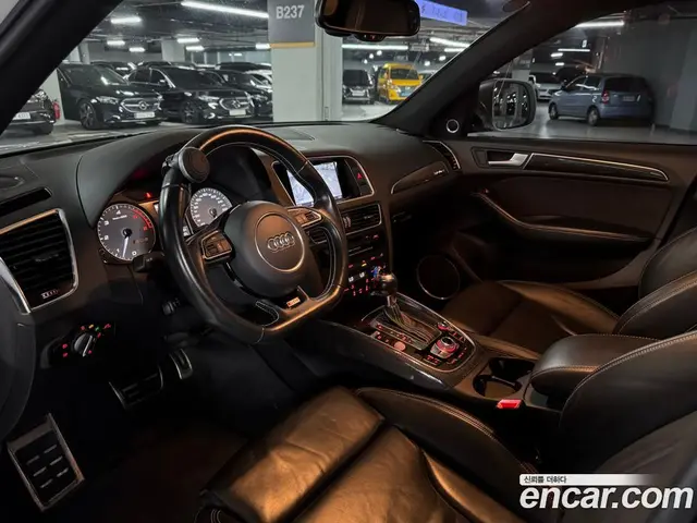 Audi SQ5 2016 3.0 автомат (гидро), миниатюра 10