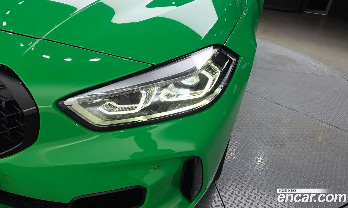 BMW 1 серия 2022 2.0 автомат (гидро), фото 8