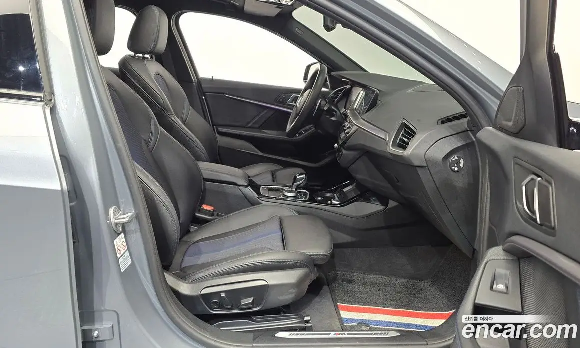 BMW 1 серия 2024 2.0 автомат (гидро), фото 11 BMW 1 серия 2024 2.0 автомат (гидро), фото 11