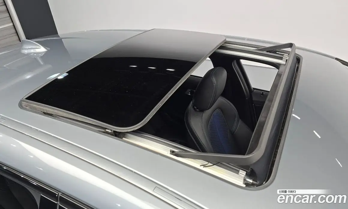 BMW 1 серия 2024 2.0 автомат (гидро), фото 17 BMW 1 серия 2024 2.0 автомат (гидро), фото 17