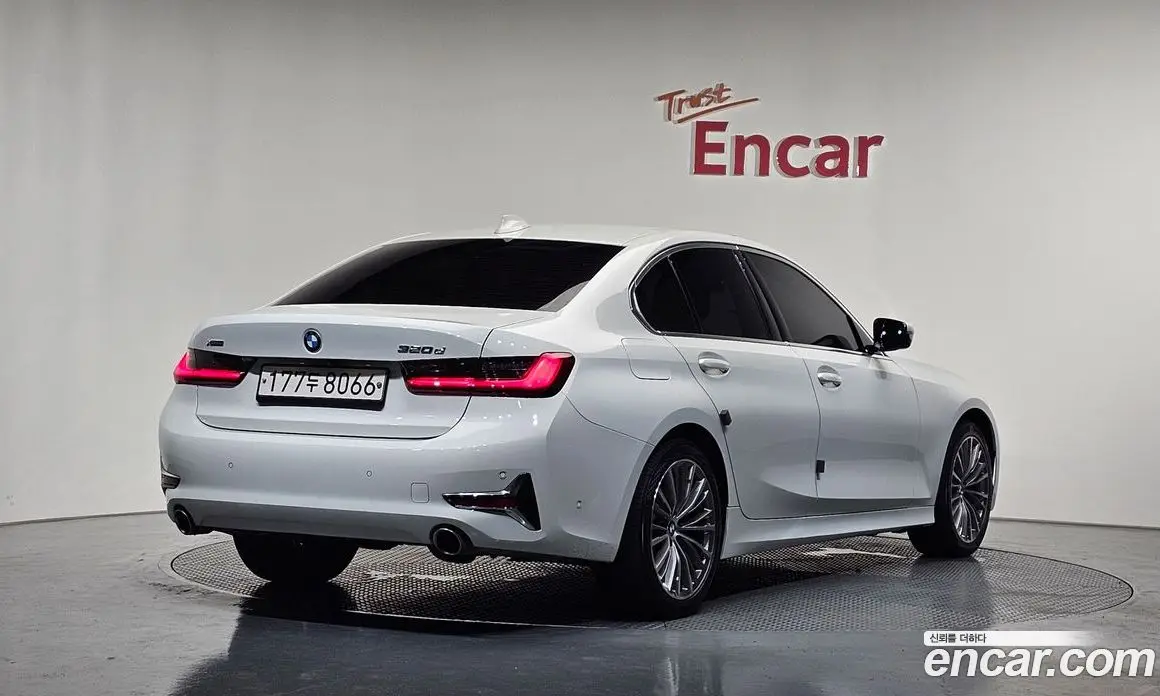 BMW 3 серия 2019 2.0 автомат (гидро), фото 2 BMW 3 серия 2019 2.0 автомат (гидро), фото 2