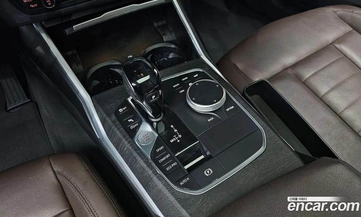 BMW 3 серия 2019 2.0 автомат (гидро), фото 12 BMW 3 серия 2019 2.0 автомат (гидро), фото 12