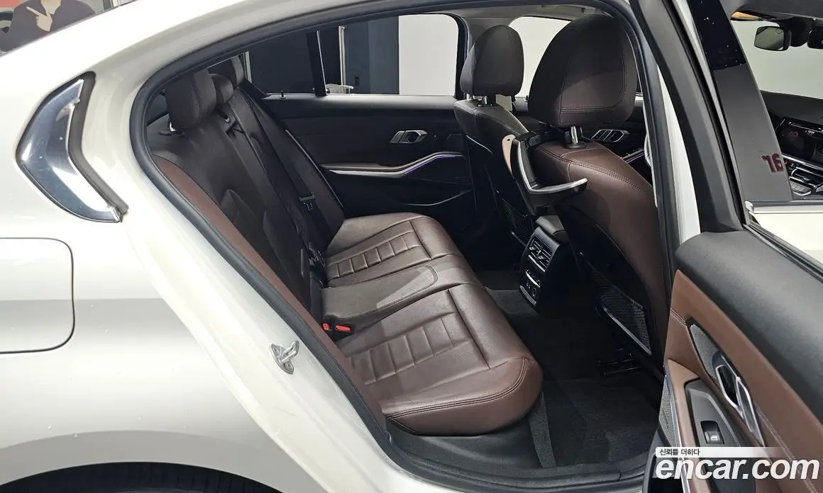 BMW 3 серия 2019 2.0 автомат (гидро), фото 17 BMW 3 серия 2019 2.0 автомат (гидро), фото 17