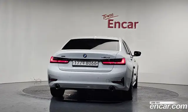 BMW 3 серия 2019 2.0 автомат (гидро), миниатюра 4 BMW 3 серия 2019 2.0 автомат (гидро), миниатюра 4