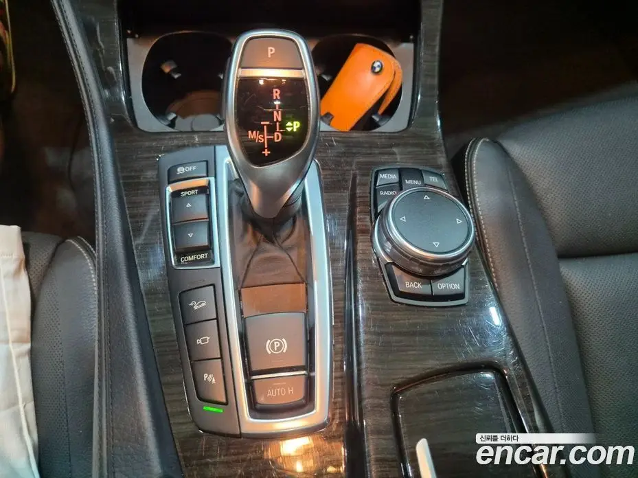 BMW 5 серия 2016 2.0 автомат (гидро), фото 12