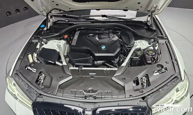 BMW 5 серия 2022 2.0 автомат (гидро), миниатюра 6 BMW 5 серия 2022 2.0 автомат (гидро), миниатюра 6