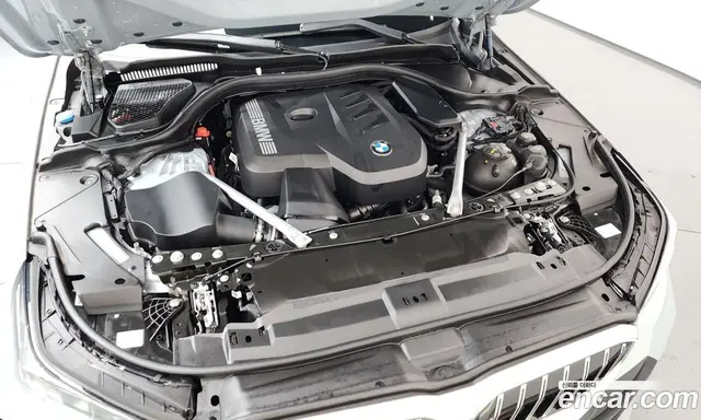 BMW 5 серия 2024 2.0 автомат (гидро), миниатюра 6
