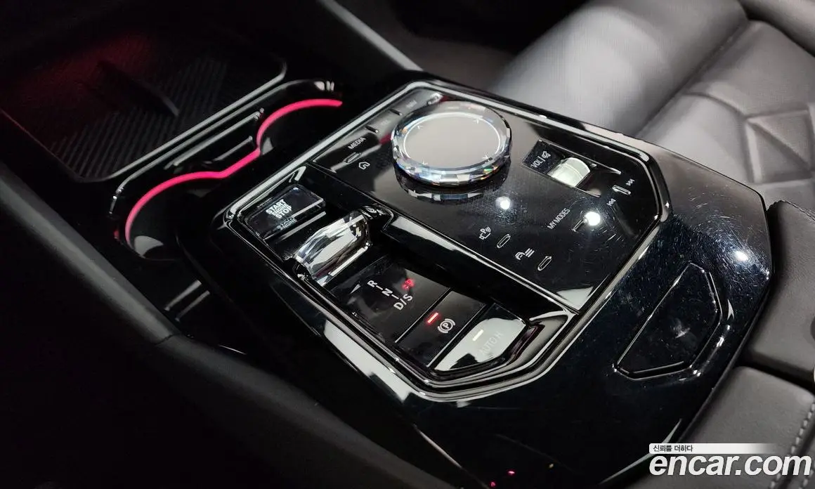 BMW 5 серия 2024 2.0 автомат (гидро), фото 9