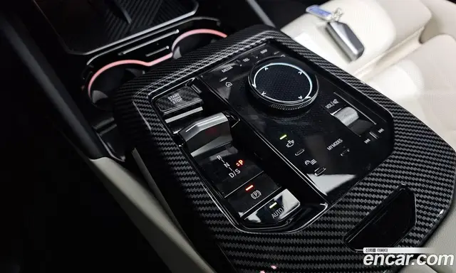 BMW 5 серия 2025 2.0 автомат (гидро), миниатюра 9 BMW 5 серия 2025 2.0 автомат (гидро), миниатюра 9