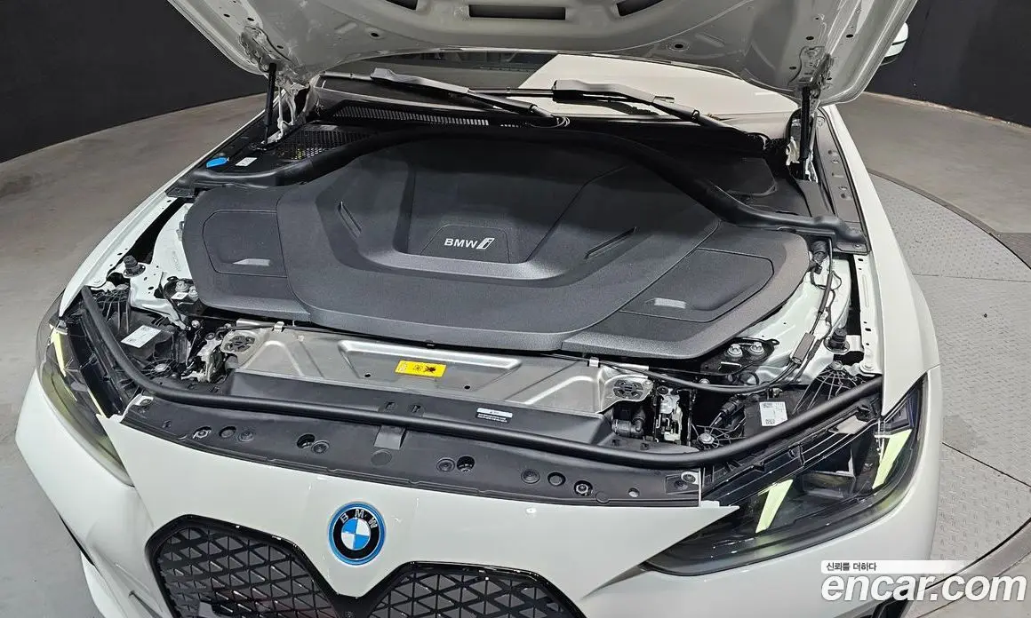 BMW i4 2025 0.2 автомат (гидро), фото 6 BMW i4 2025 0.2 автомат (гидро), фото 6