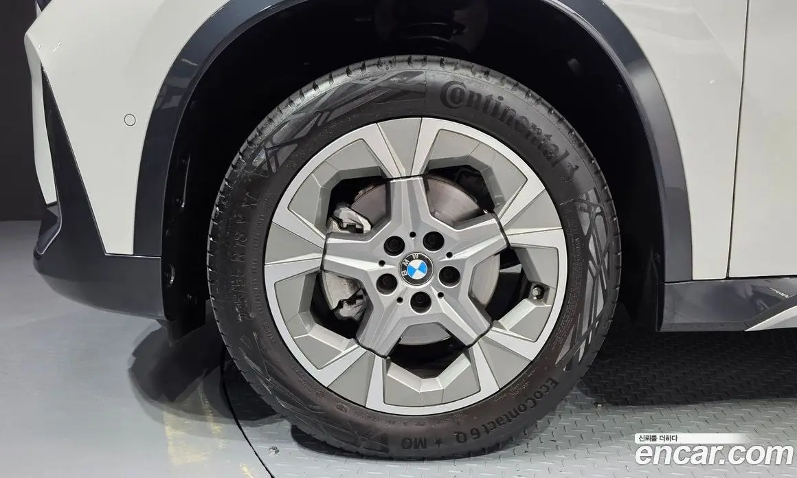 BMW X1 2024 2.0 автомат (гидро), фото 5 BMW X1 2024 2.0 автомат (гидро), фото 5