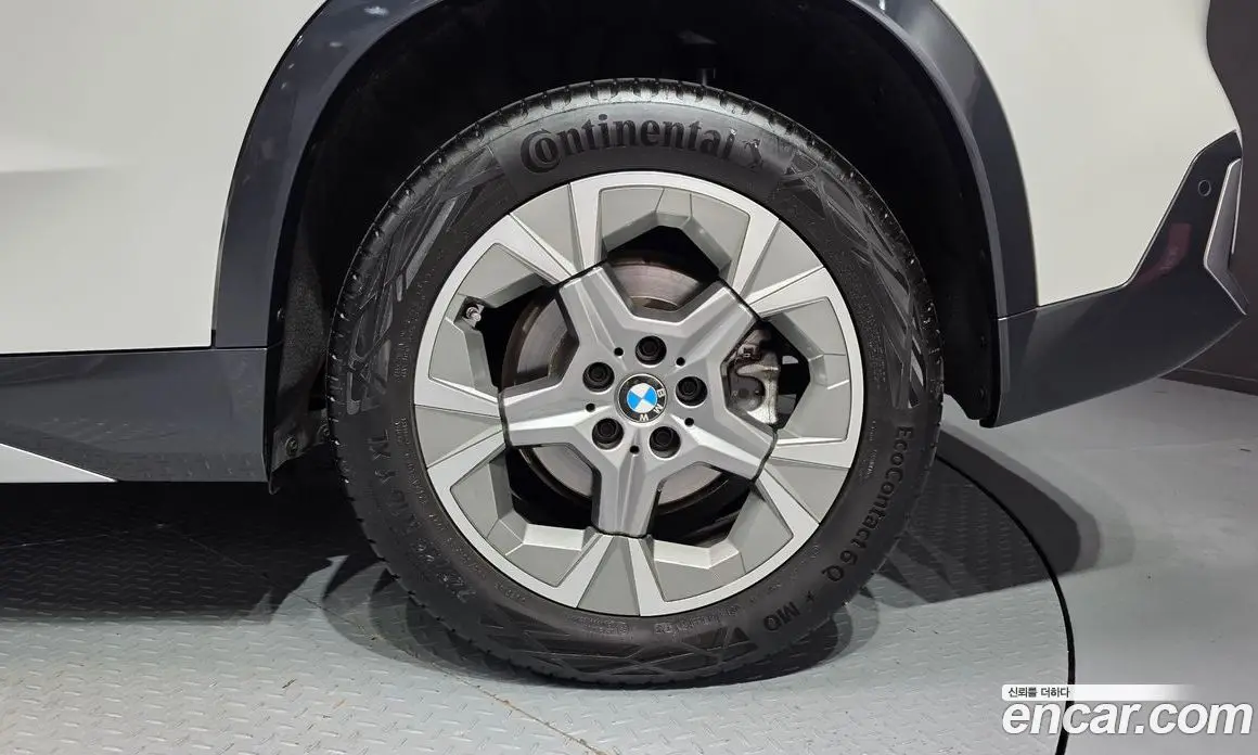 BMW X1 2024 2.0 автомат (гидро), фото 7 BMW X1 2024 2.0 автомат (гидро), фото 7