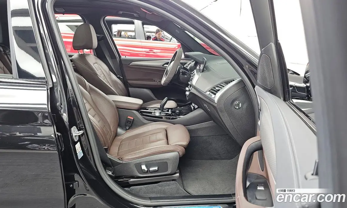BMW X3 2021 3.0 автомат (гидро), фото 17