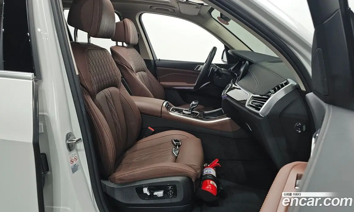 BMW X5 2022 3.0 автомат (гидро), фото 13