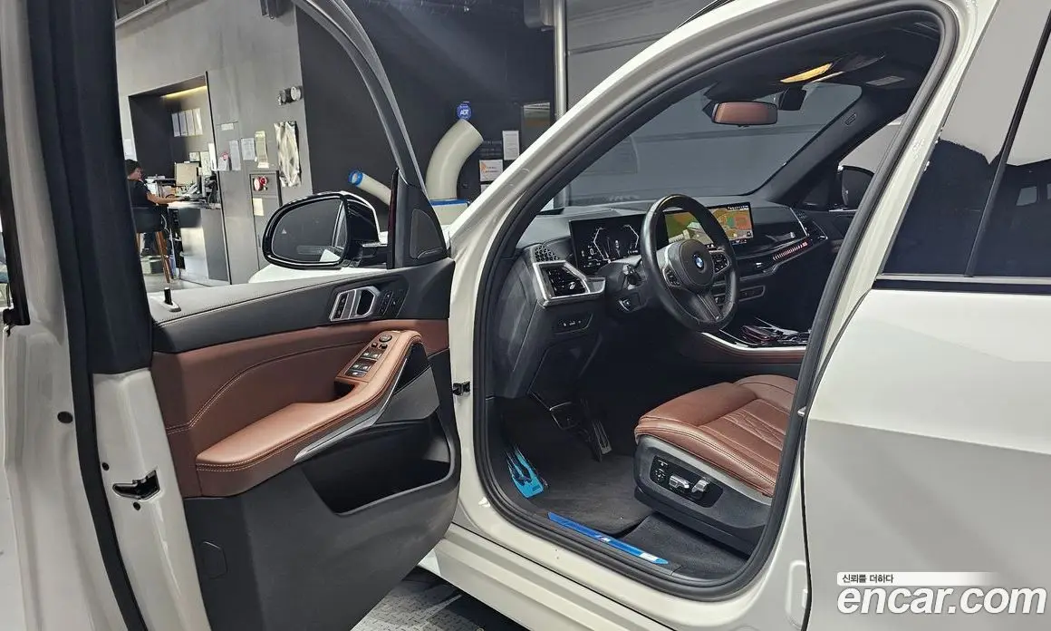 BMW X5 2024 3.0 автомат (гидро), фото 13