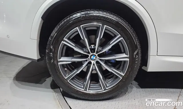 BMW X5 2024 3.0 автомат (гидро), миниатюра 5 BMW X5 2024 3.0 автомат (гидро), миниатюра 5