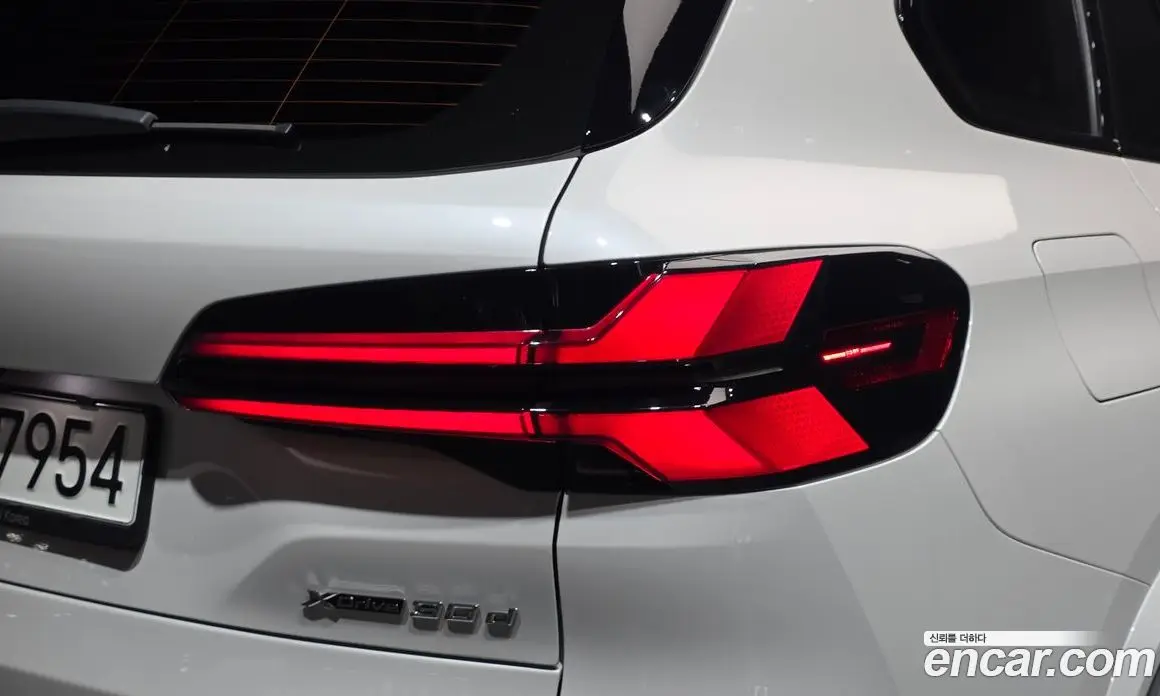 BMW X5 2024 3.0 автомат (гидро), фото 9