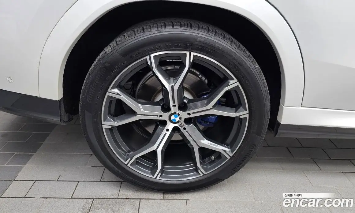 BMW X6 2022 3.0 автомат (гидро), фото 5 BMW X6 2022 3.0 автомат (гидро), фото 5