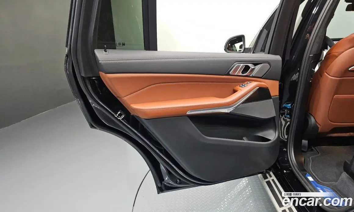 BMW X7 2025 3.0 автомат (гидро), фото 15 BMW X7 2025 3.0 автомат (гидро), фото 15