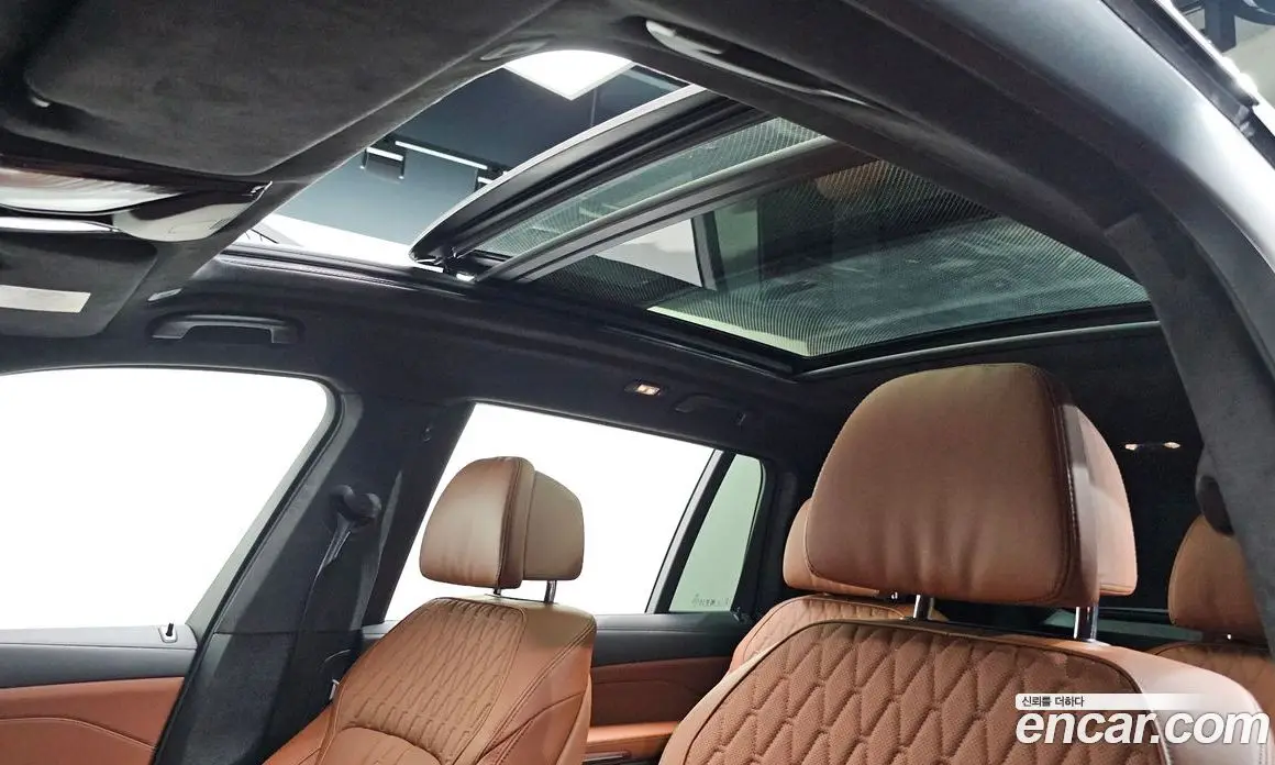 BMW X7 2025 3.0 автомат (гидро), фото 29 BMW X7 2025 3.0 автомат (гидро), фото 29