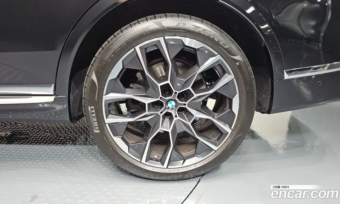 BMW X7 2025 3.0 автомат (гидро), фото 7 BMW X7 2025 3.0 автомат (гидро), фото 7