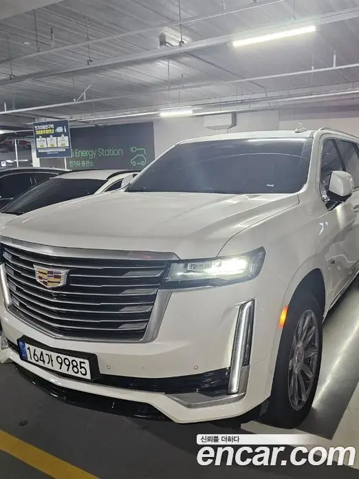 Cadillac Escalade 2022 6.2 автомат (гидро), фото 1 Cadillac Escalade 2022 6.2 автомат (гидро), фото 1