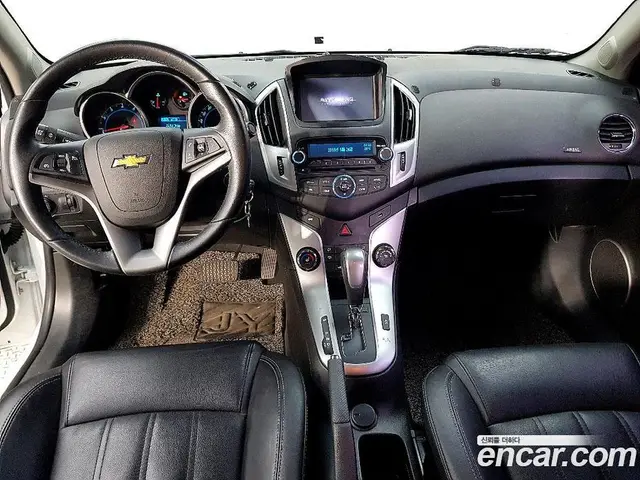 Chevrolet Cruze 2015 1.4 автомат (гидро), миниатюра 5 Chevrolet Cruze 2015 1.4 автомат (гидро), миниатюра 5