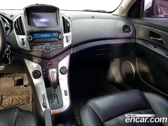 Chevrolet Cruze 2015 1.4 автомат (гидро), миниатюра 10 Chevrolet Cruze 2015 1.4 автомат (гидро), миниатюра 10