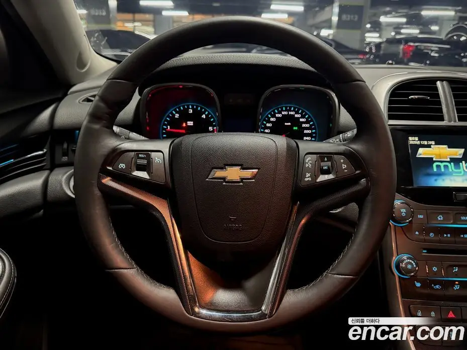 Chevrolet Malibu 2015 2.0 автомат (гидро), фото 11