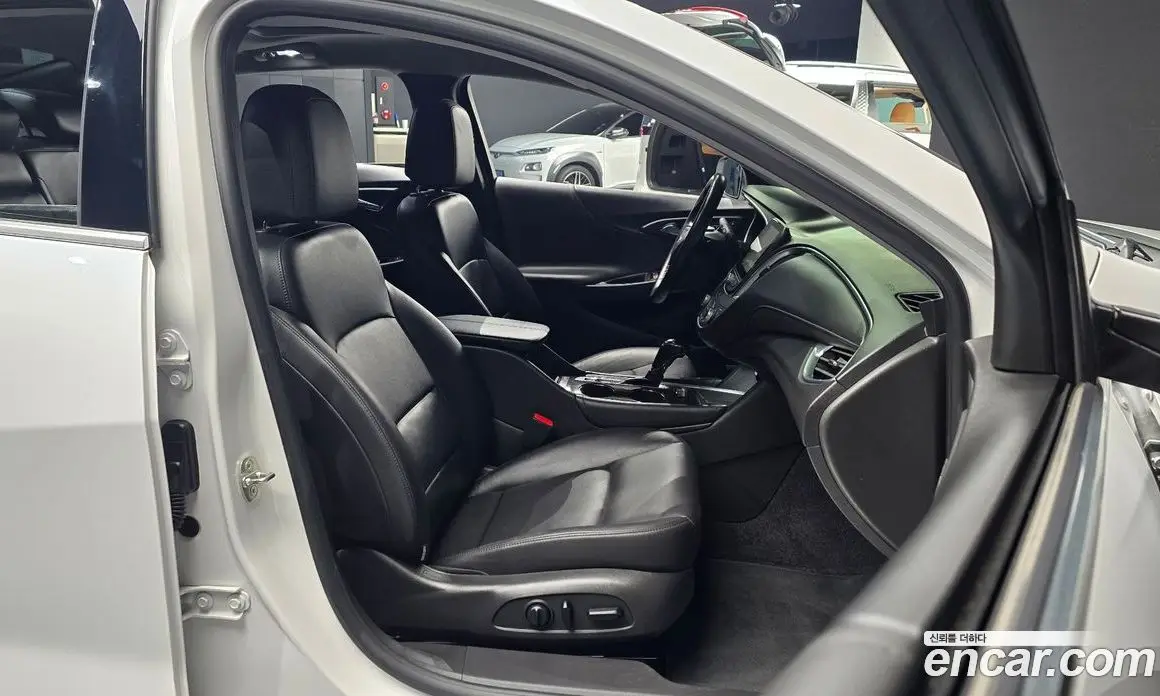 Chevrolet Malibu 2018 2.0 автомат (гидро), фото 10