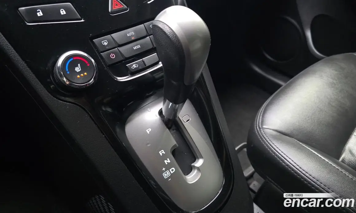 Chevrolet Orlando 2015 2.0 автомат (гидро), фото 12