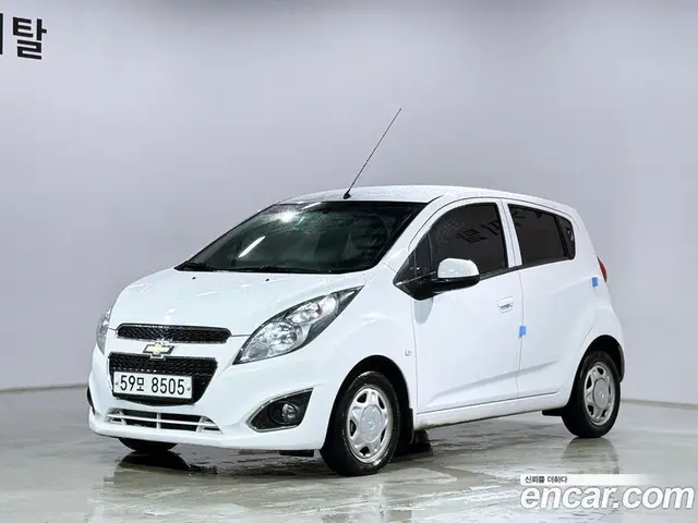 Chevrolet Spark 2014 1.0 автомат (гидро), миниатюра 1