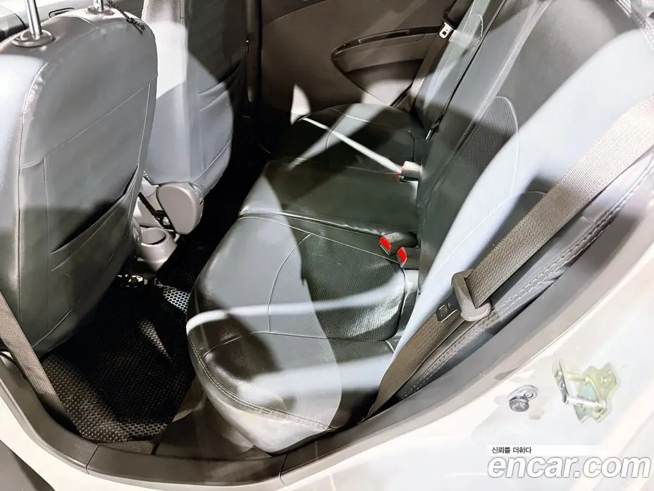 Chevrolet Spark 2014 1.0 автомат (гидро), фото 18