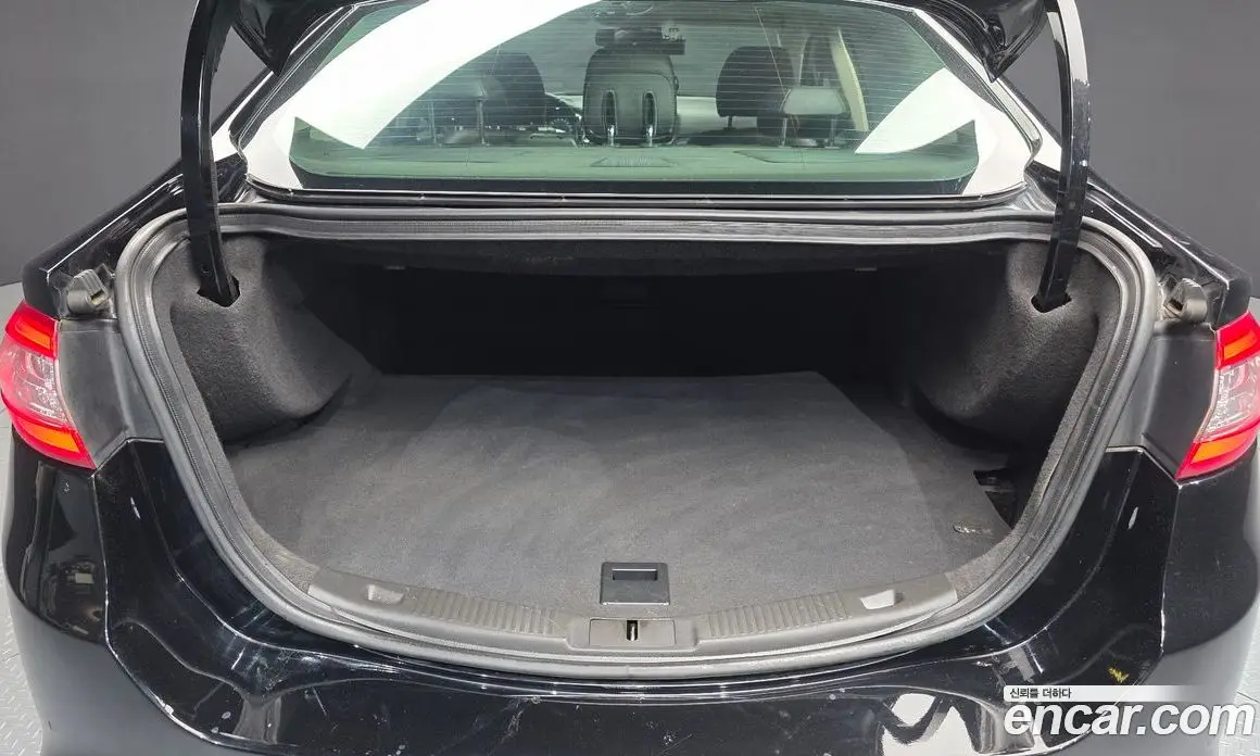 Ford Mondeo 2016 2.0 автомат (гидро), фото 20 Ford Mondeo 2016 2.0 автомат (гидро), фото 20