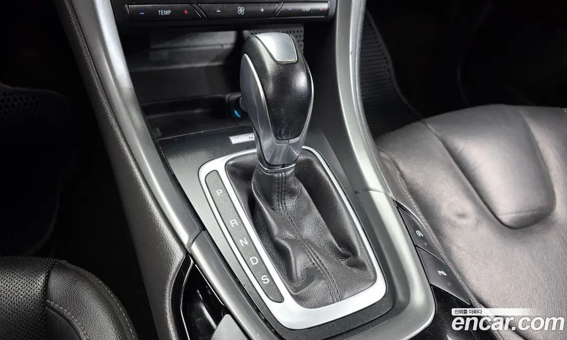 Ford Mondeo 2016 2.0 автомат (гидро), фото 9 Ford Mondeo 2016 2.0 автомат (гидро), фото 9