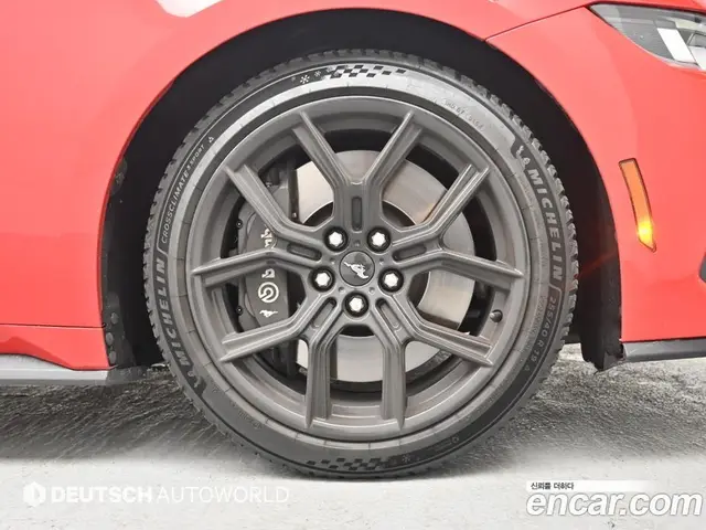 Ford Mustang 2024 2.3 автомат (гидро), миниатюра 5 Ford Mustang 2024 2.3 автомат (гидро), миниатюра 5