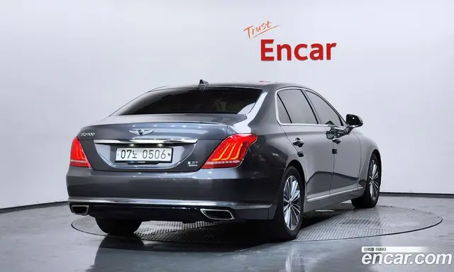 Genesis EQ900 2016 3.3 автомат (гидро), миниатюра 2