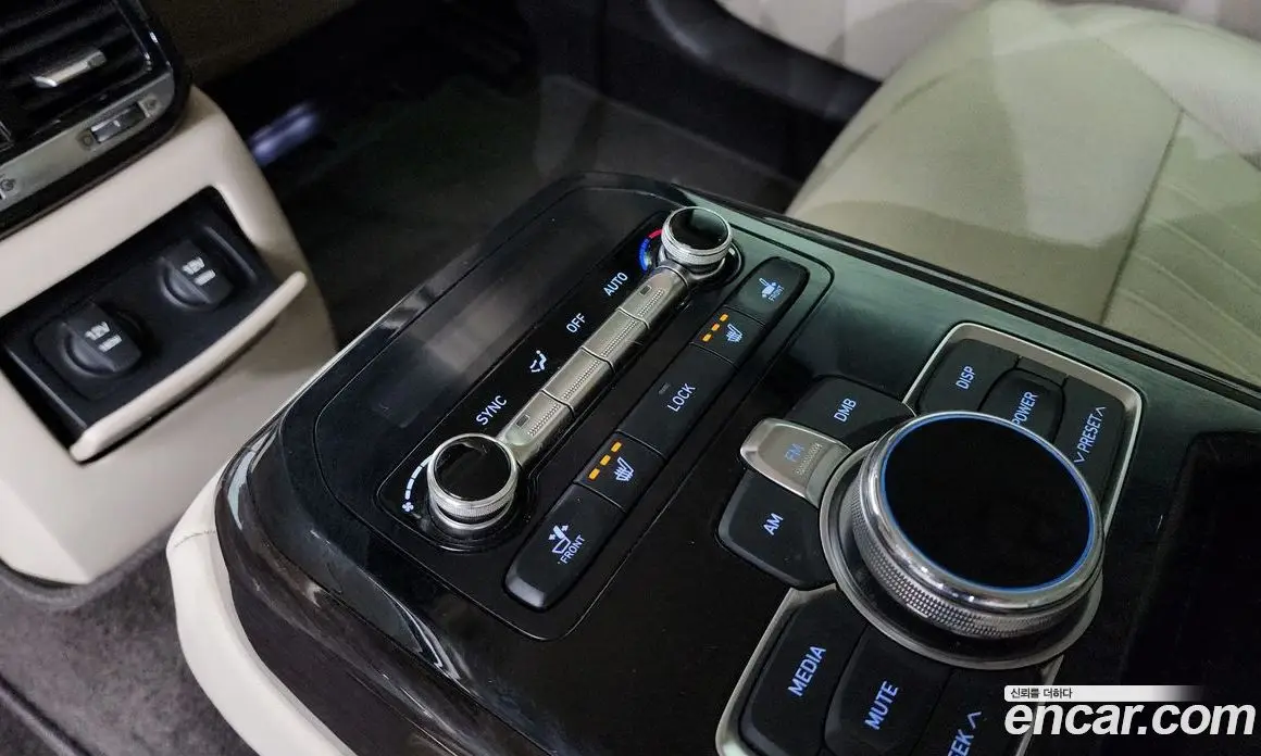 Genesis EQ900 2016 3.3 автомат (гидро), фото 34