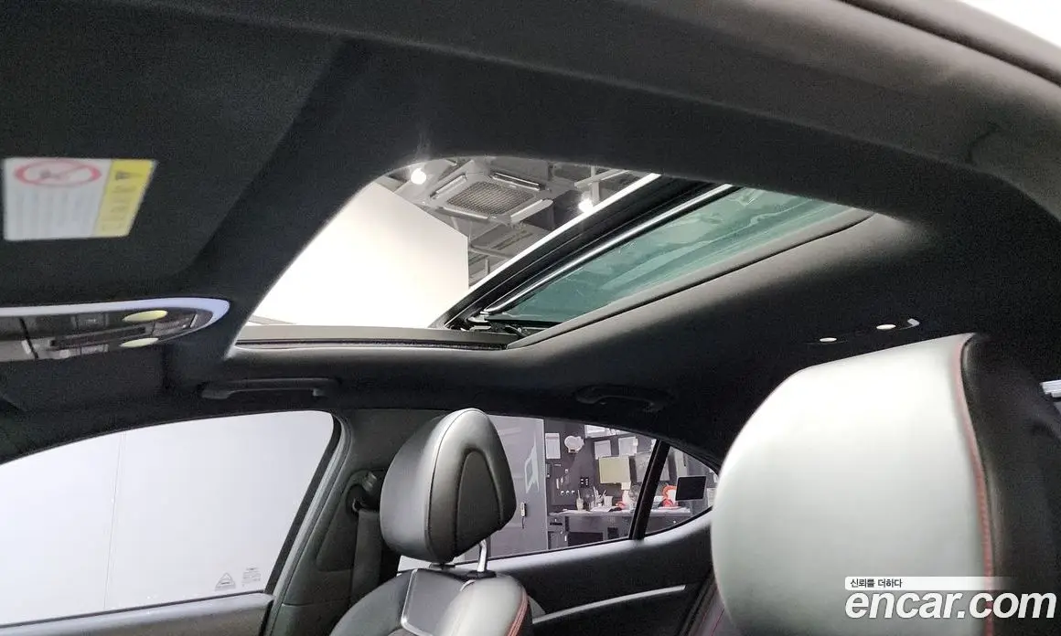 Genesis G70 2018 3.3 автомат (гидро), фото 19 Genesis G70 2018 3.3 автомат (гидро), фото 19