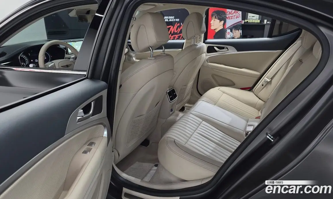 Genesis G70 2024 2.5 автомат (гидро), фото 16 Genesis G70 2024 2.5 автомат (гидро), фото 16