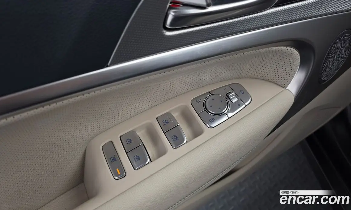 Genesis G70 2024 2.5 автомат (гидро), фото 27 Genesis G70 2024 2.5 автомат (гидро), фото 27