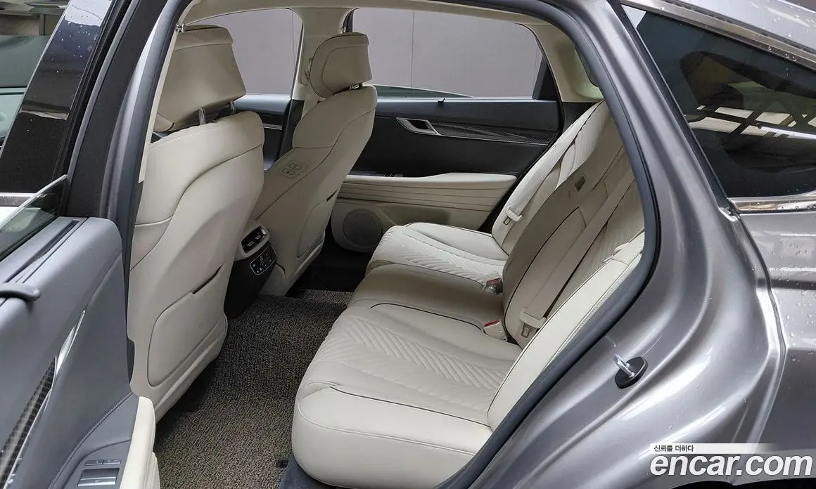 Genesis G80 2023 2.5 автомат (гидро), фото 17 Genesis G80 2023 2.5 автомат (гидро), фото 17