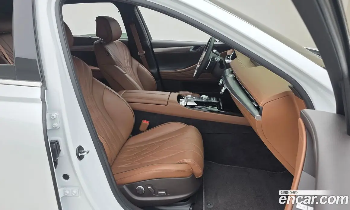 Genesis G80 2023 2.5 автомат (гидро), фото 11 Genesis G80 2023 2.5 автомат (гидро), фото 11