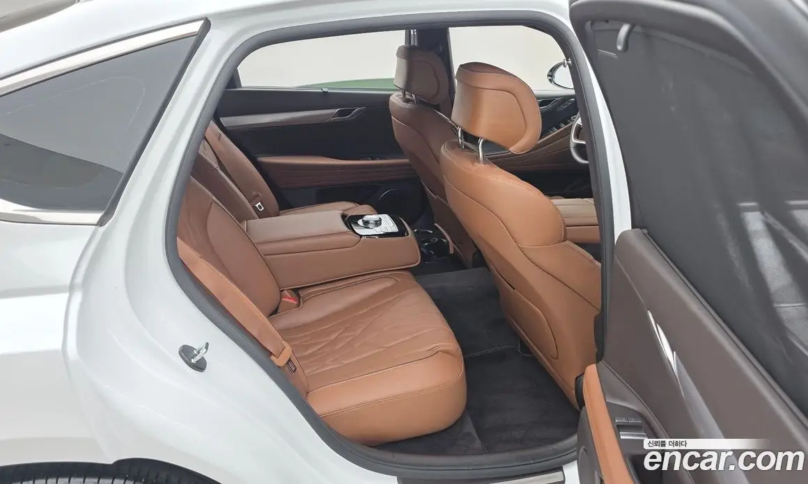 Genesis G80 2023 2.5 автомат (гидро), фото 12 Genesis G80 2023 2.5 автомат (гидро), фото 12