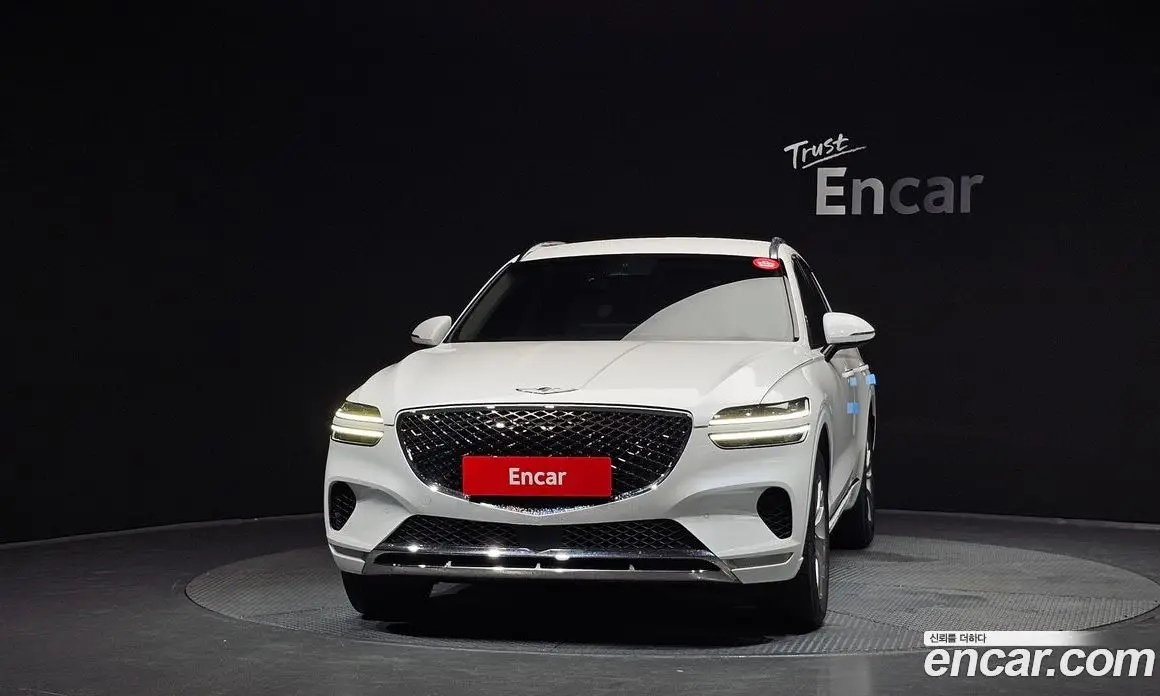 Genesis GV70 2021 2.5 автомат (гидро), фото 3 Genesis GV70 2021 2.5 автомат (гидро), фото 3