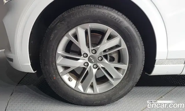 Genesis GV70 2021 2.5 автомат (гидро), миниатюра 5 Genesis GV70 2021 2.5 автомат (гидро), миниатюра 5